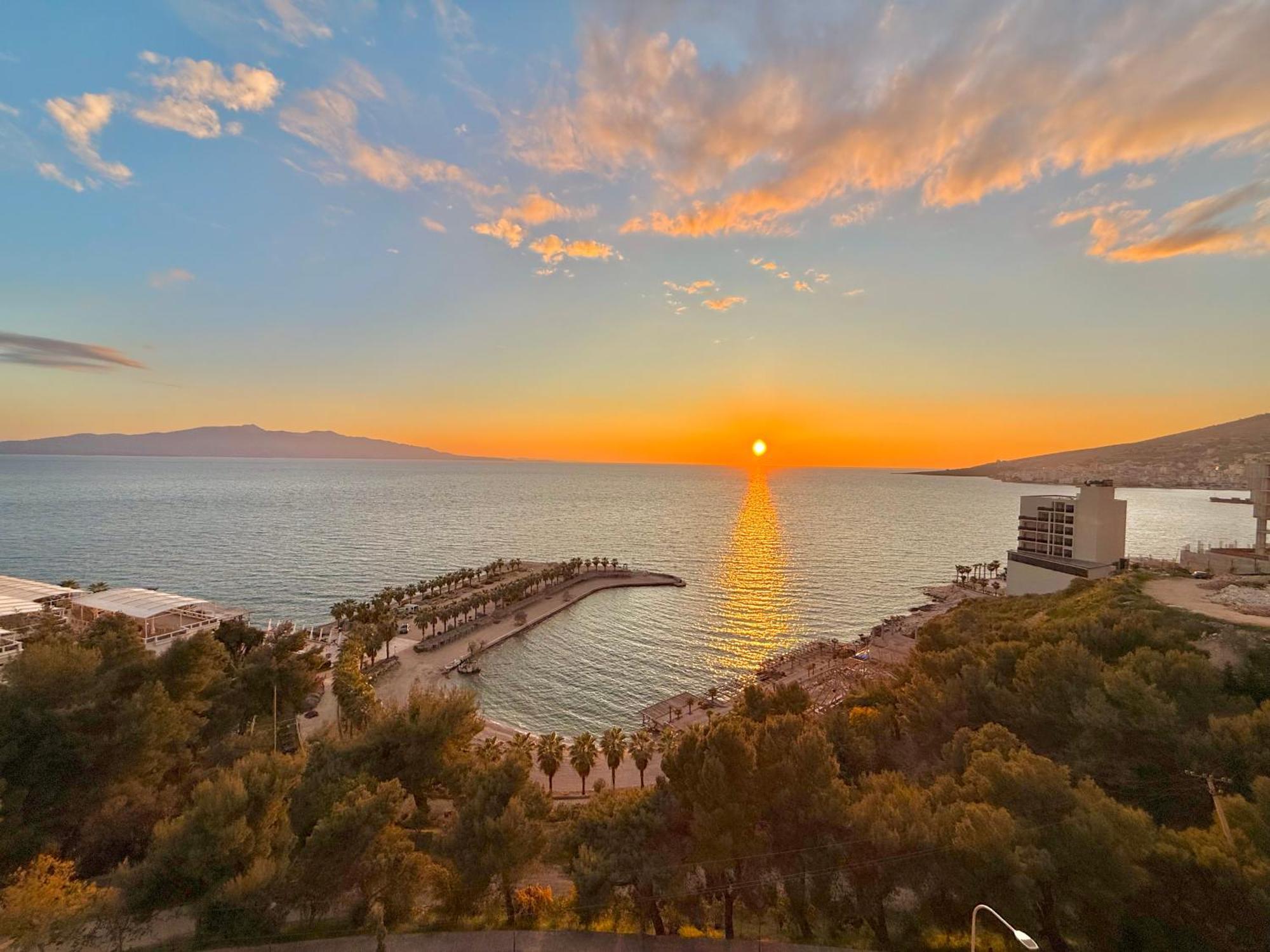 Hotel MARIO Sarandë Buitenkant foto