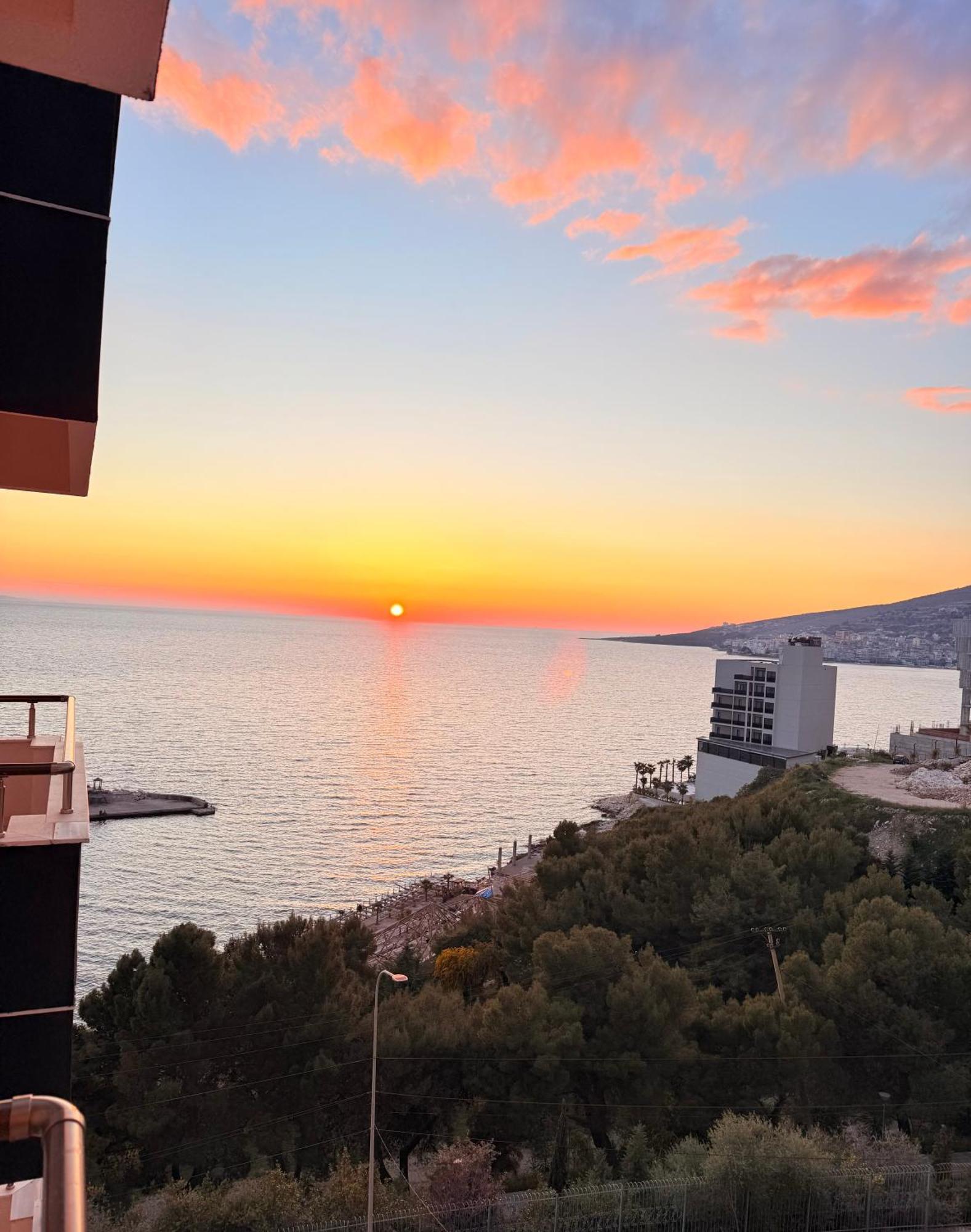 Hotel MARIO Sarandë Buitenkant foto